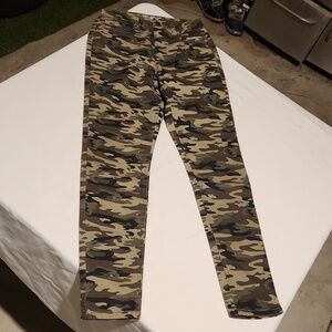 NOBO Camouflage Pants
